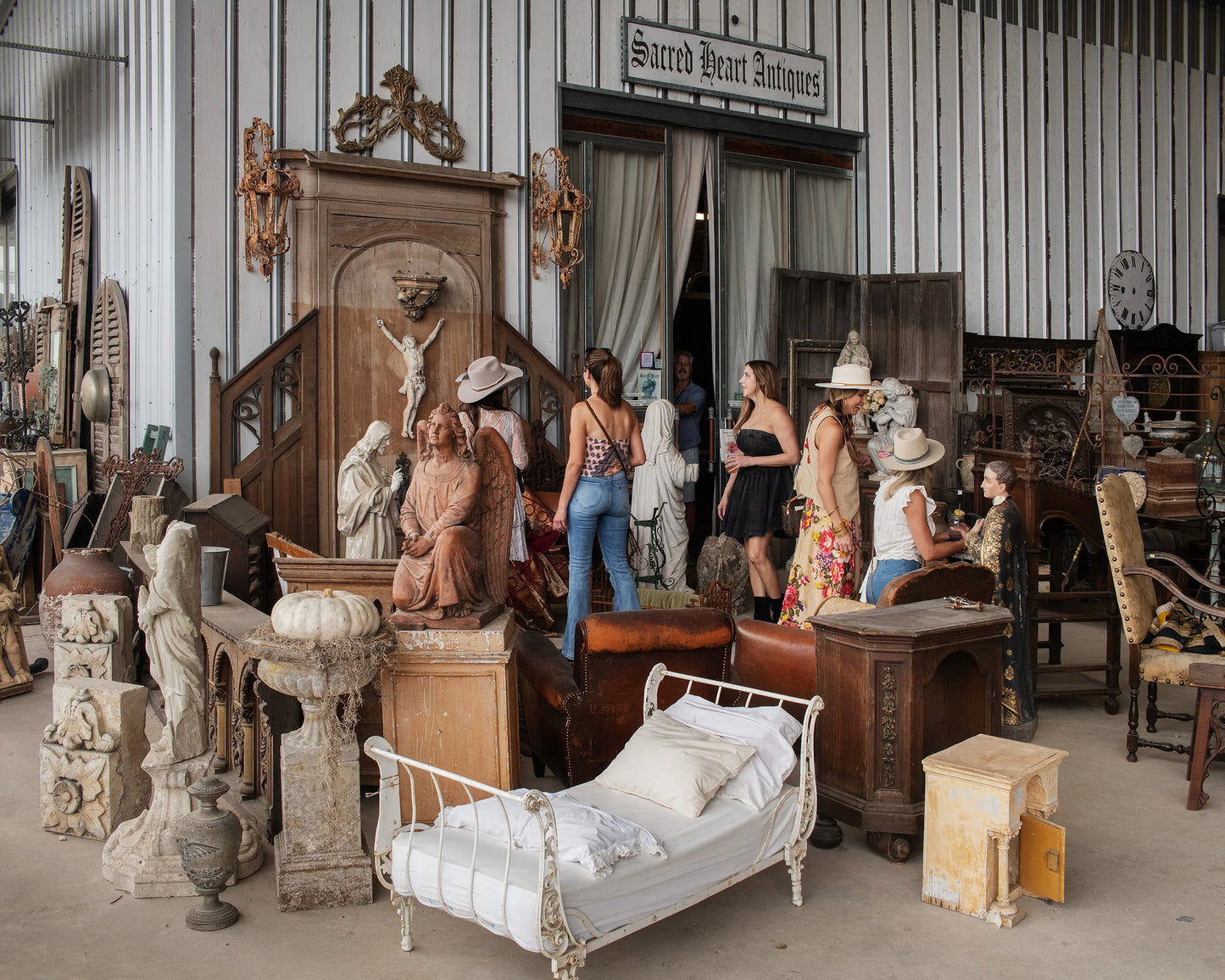 Homeworthy x Round Top — Saturday, October 17th